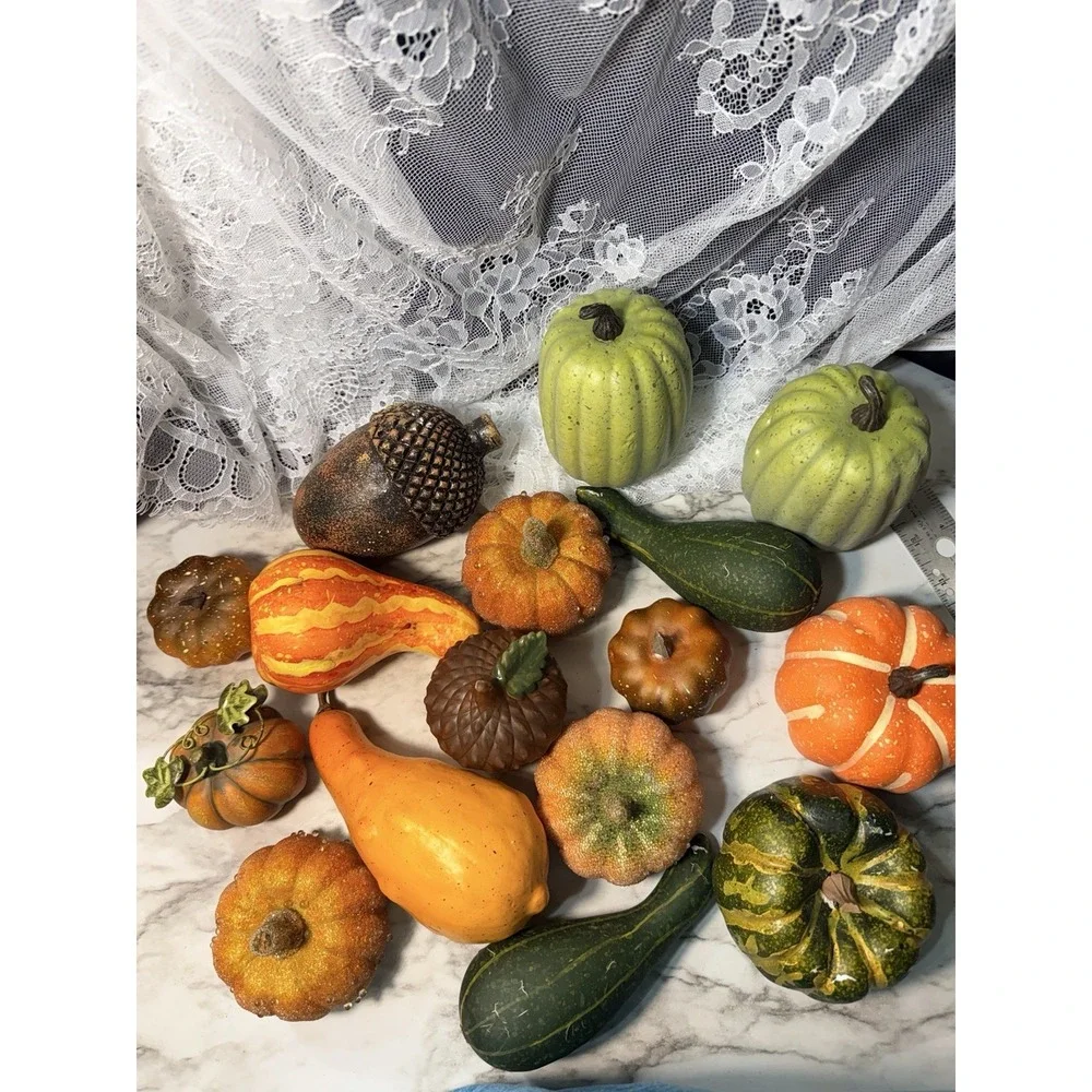 VTG‎ 16PC Fall Vegetable Realistic Look (P2933)